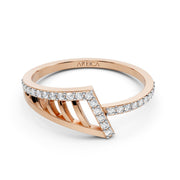 Luxe V Curve Ring