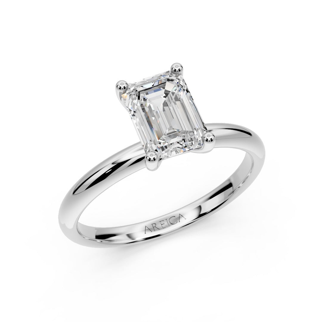 Emerald Radiance Ring