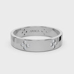Load and play video in Gallery viewer, The Clover Band Ring