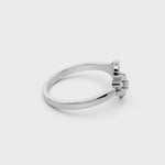 Load and play video in Gallery viewer, Twist Floral Cluster Ring