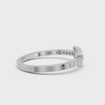 Load and play video in Gallery viewer, Frame Diamond Ring
